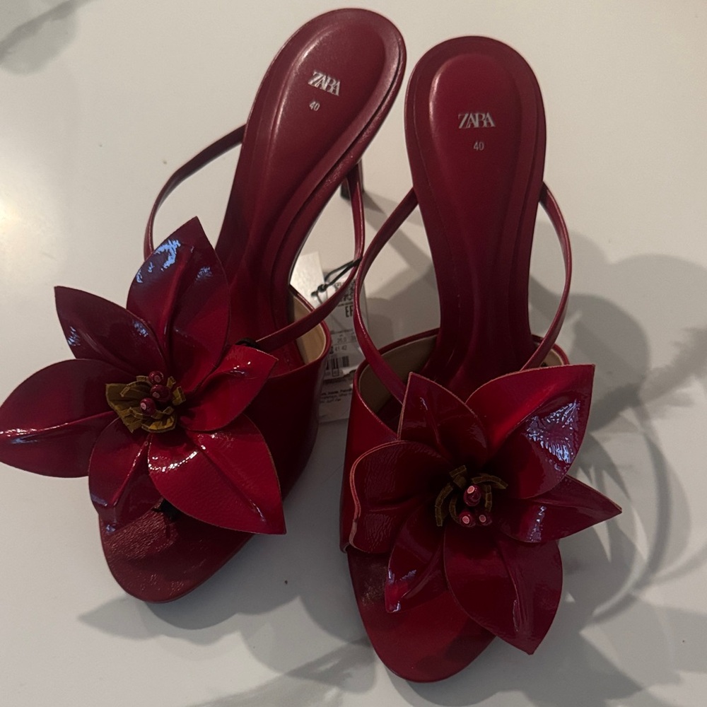 Zara Burgundy red Floral Women's Heels